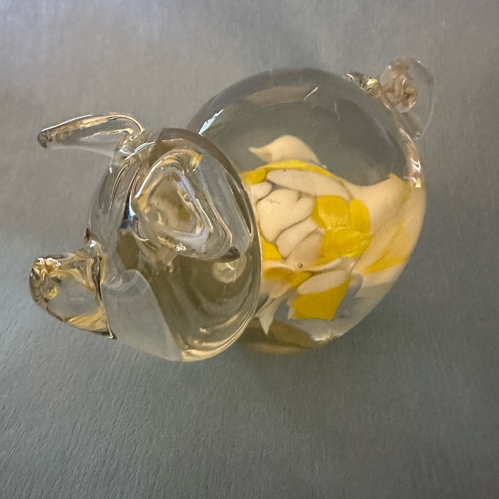 Glass Pig Paperweight 3 3/4 x2 1/4